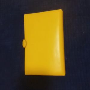 Ande Sunny Yellow Leather Vintage Clutch w/strap